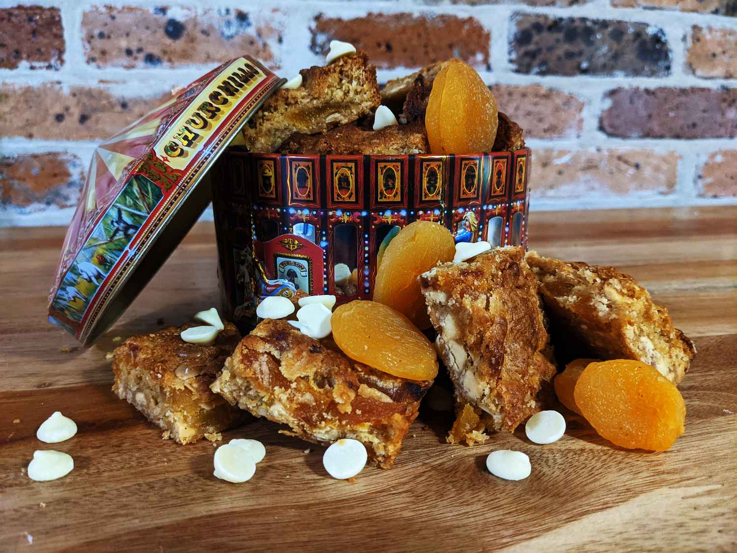 Apricot and White Chocolate Slice