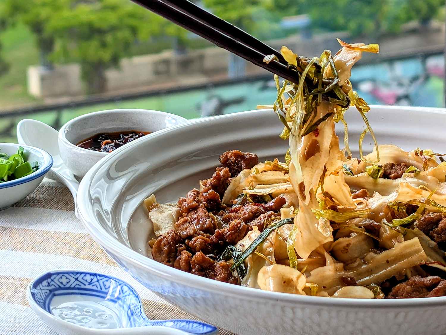 Spring Onion Noodles