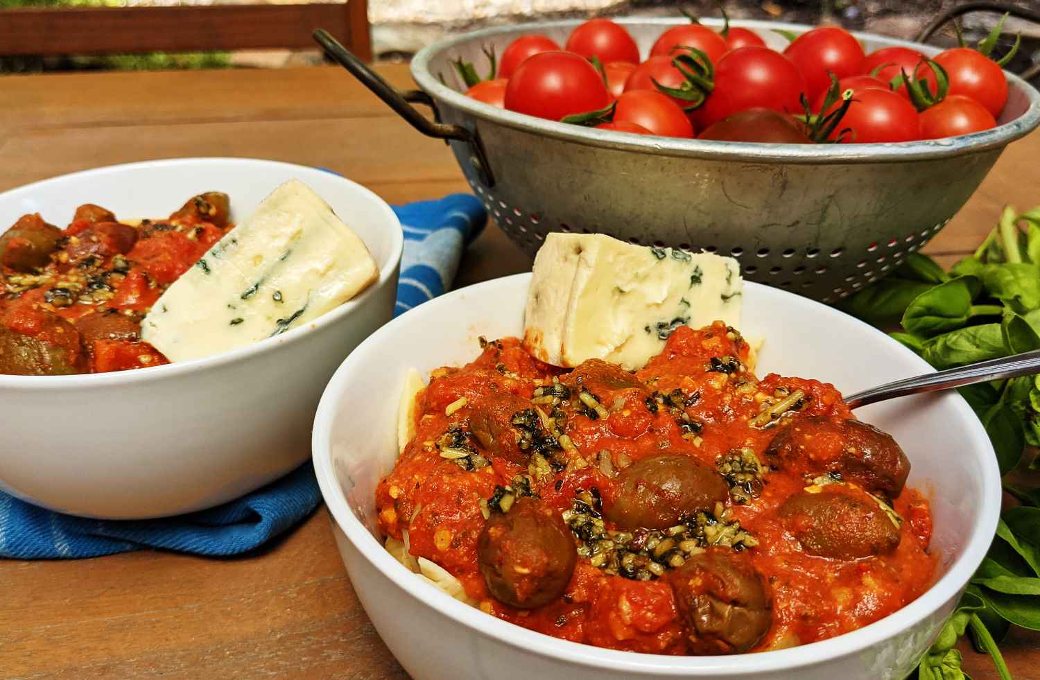 Tomato Pesto Pasta